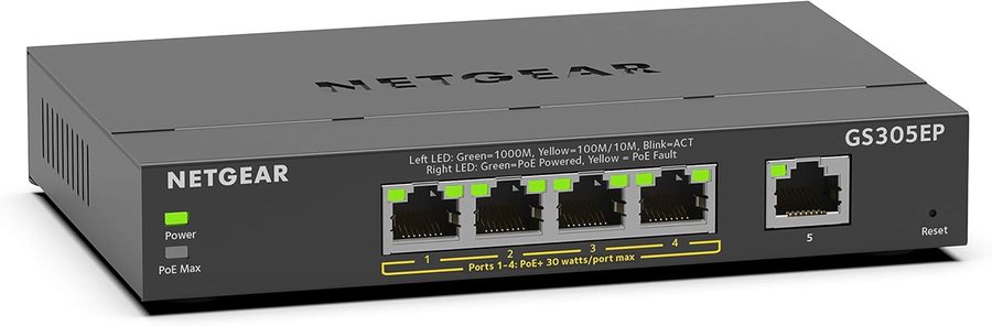 Netgear GS305EP 5 Port PoE Switch mit 4 PoE+ Ports, 63 Watt PoE Budget und lüfterlosem Metallgehäuse für Videoüberwachung im Einfamilienhaus